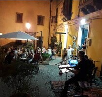 Wunderschönes RestaurantWinebar in Sardinien - Sant Antioco