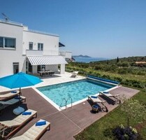 Villa mit Pool nahe Dubrovnik - 1.875.000,00 EUR Kaufpreis, ca.  218,00 m² Wohnfläche in Dubrovnik - Okolica (PLZ: 20000)