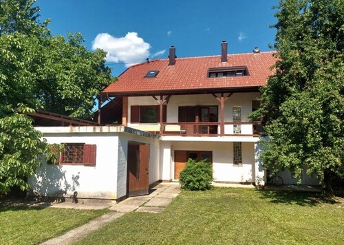 Bild 1 - Herrenhaus - 430.000,00 EUR Kaufpreis, ca.  400,00 m² Wohnfläche