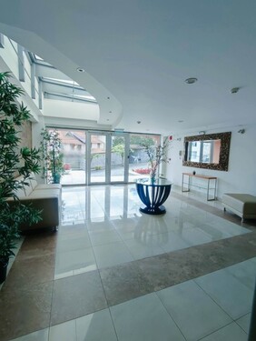 Bild 4 - Etagenwohnung mit 334,00 m² in Quito zum Kaufen