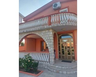 Haus in Bar Montenegro - 250.000,00 EUR Kaufpreis, ca.  168,00 m² Wohnfläche in Bar (PLZ: 85000)