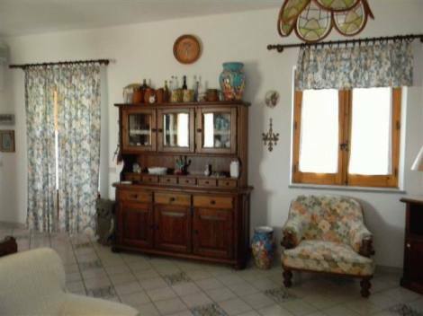 Bild 3 - 5 Zimmer Einfamilienhaus in Insel Lipari