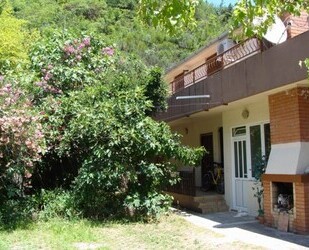 4 Zi-Wohnung am Meer mit Gartenanteil in Montenegro - Igalo Herzeg Novi
