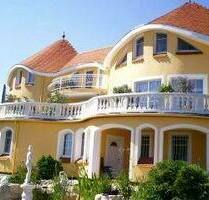 Moderne Villa im Badeort - 750.000,00 EUR Kaufpreis, ca.  750,00 m² Wohnfläche in Zalakaros (PLZ: 8749)