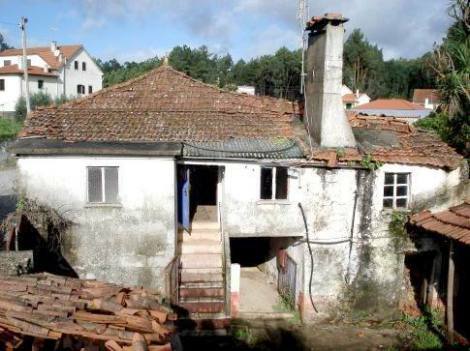 Bild 2 - 2 Zimmer Einfamilienhaus zum Kaufen in Figueiró dos Vinhos