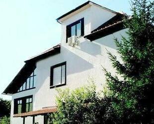 Zweifamillienhaus - 348.000,00 EUR Kaufpreis, ca.  434,00 m² Wohnfläche in Maribor (PLZ: 2000)