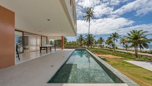 Bild 1 - Wunderschönes Luxus-Mansion 750m2 direkt am Meer
