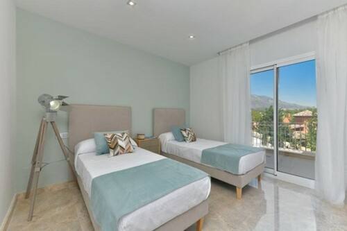 Bild 2 - 3 Zimmer Etagenwohnung zum Kaufen in Marbella
