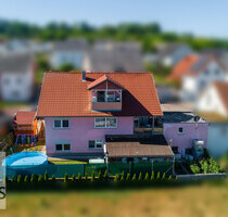 Imposantes EFH mit drei Wohneinheiten in familienfreundlicher Wohnlage von Neudenau-Siglingen - Neudenau / Siglingen