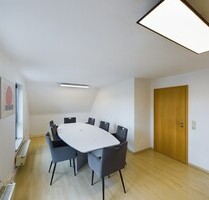 Büroräume in zentraler Lage! - 725,90 EUR Kaltmiete, ca.  51,11 m² in Neusäß (PLZ: 86356)