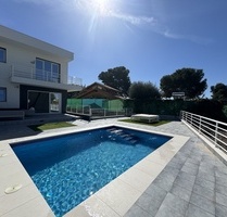 Haus in Los Balcones, Alicante - 599.000,00 EUR Kaufpreis, ca.  400,00 m² in Los Balcones (PLZ: )