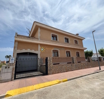 Villa in Piles - 520.000,00&nbsp;EUR Kaufpreis, ca.&nbsp; 650,00&nbsp;m&sup2; in Piles (PLZ: )