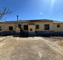 Einfamilienhaus in Cieza - 254.000,00 EUR Kaufpreis, ca.  179,00 m² in Cieza (PLZ: )