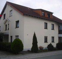 Schöne Dachgeschoss Eigentumswohnung mit Kellerraum in guter Lage in 33175 Bad Lippspringe