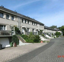 Schönes Einfamilienreihenhaus mit Garage in bester Lage in 53773 Hennef-Geisbach