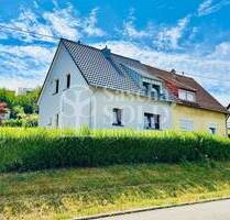 Gepflegtes Einfamilienhaus mit Terrasse, Garten und Garage in Heusweiler - Holz