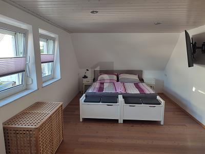 Foto - 4 Zimmer Dachgeschoßwohnung in Stuttgart Stammheim