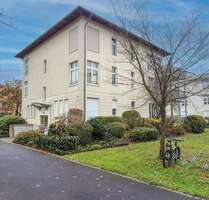 Wohnen am Tiefen See – 2-Zimmer-Wohnjuwel mit Balkon & Tiefgaragenstellplatz - Potsdam