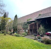 Charmanter Resthof auf einem wunderschönem Grundstück mit 1.590 m² in Dietzenbach!