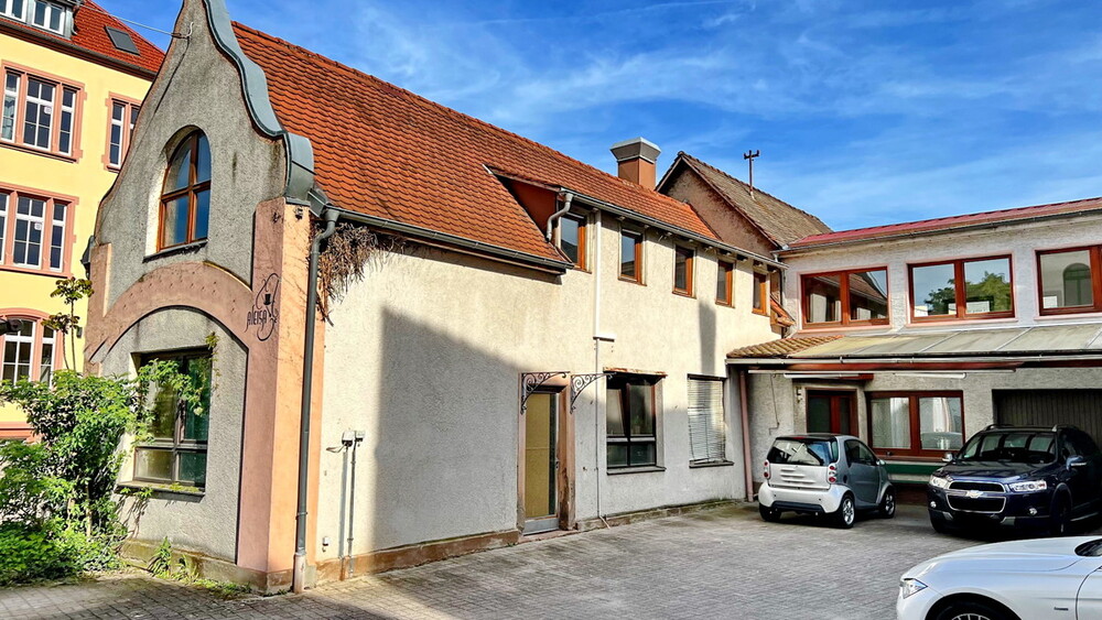 Historisches Stadthaus mit 2 Wohnungen in Innestadtlage - Achern