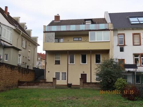 2_Rückansicht - 7 Zimmer Mehrfamilienhaus, Wohnhaus zum Kaufen in Homburg