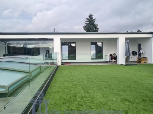 1 - 7 Zimmer Einfamilienhaus zum Kaufen in Homburg
