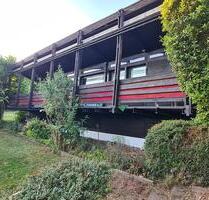 Bungalow mit Satteldach in idyllischer Ortsrandlage mit Fernblick - Homburg