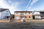 Außenansicht Straßenseite 1 - 6 Zimmer Einfamilienhaus zum Kaufen in Ottersheim