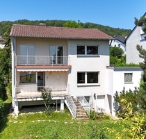 RESERVIERT! Charmantes Haus mit Potenzial am Kapellenberg - Hofheim am Taunus