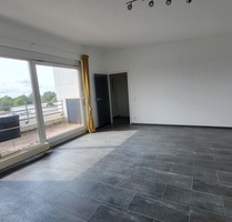 moderne Bürofläche mit wohnlichem Charakter - Balkon, Küche, Bad und Sauna ca. 96 m² - Flörsheim