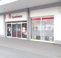 Großzügige Gewerbeeinheit zu vermieten, vielseitig nutzbar, Umbau möglich zur Praxis - Coswig