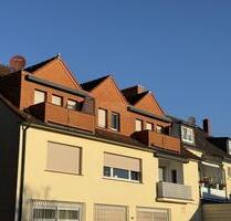 Helle 4 Zi- Wohnung im 2. OG mit 2 Balkonen in zentraler Lage in Welver zu vermieten