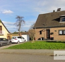 Gemütliches Einfamilienhaus, mit schönem Garten und Garage in sehr beliebter Wohnlage !!! - Eschweiler
