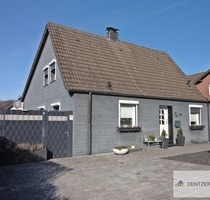 Freistehendes Einfamilienhaus in beliebter Wohnlage, mit Garage, Pool, Sauna , Whirlpool. - Stolberg Atsch