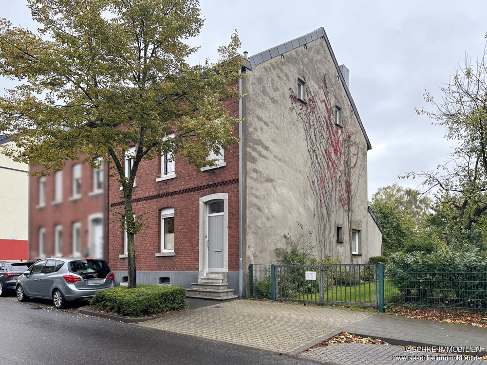JÄSCHKE - Abrissprojekt Neubau eines MFH in erster und Ein-Zweifamilienhaus in zweiter Reihe. - Aachen / Brand