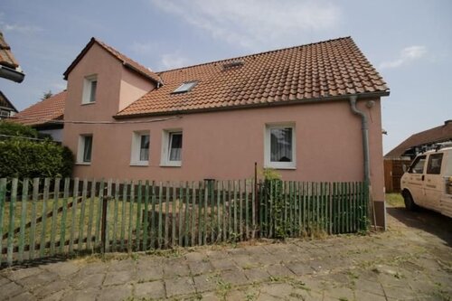 Bild 2 - 6 Zimmer Einfamilienhaus zum Kaufen in Schilfa