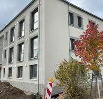 ### Lichtdurchflutete Wohnung - Erstbezug ! ### - Neulußheim