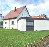 Einfamilienhaus mit Doppelgarage in Kirchehrenbach zu vermieten.