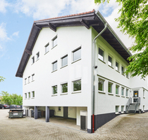 WINDISCH IMMOBILIEN - Moderne Büroimmobilie mit Lagerflächen - teilbar ab 300 qm - Olching