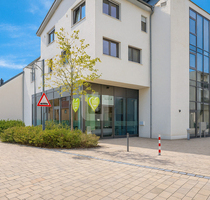 WINDISCH - Attraktives Ladenlokal im Herzen von Maisach - frei ab Sommer 2026