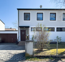 WINDISCH IMMOBILIEN - große Doppelhaushälfte mit gepflegtem Garten in ruhiger Lage von Gröbenzell