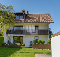 WINDISCH IMMOBILIEN - Gut geschnittene 2,5-Zimmer - Dachgeschosswohnung, zentral & ruhig gelegen! - Gröbenzell