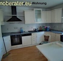 Mehrgenerationenhaus - mit 2 voll eingerichteten Wohnungen zu je ca. 120 m² WFL mit Terrasse, Balkon, Garten Garagen und Stellplätze möglich . - Speichersdorf