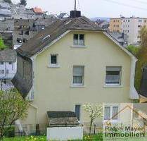 Preiswertes, gepflegtes Einfamilienhaus mit kleinem Garten im Stadtteil Idar - Idar-Oberstein