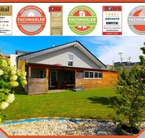 Neuwertiges Einfamilienhaus für die ganze Familie in schöner Lage mit Sonnengarten, Garage und Sauna - Meckenheim / Merl