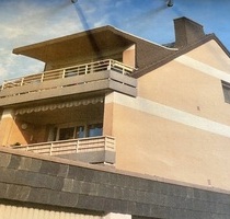 sehr großzügige 4-Zimmerwohnung in Dreifamilienhaus in Zons - Dormagen