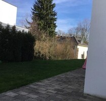 Schönes ein Zimmerapartment 45 qm voll möbliert mit kleinem Gartenanteil - Baden-Baden