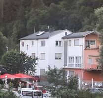 Provisionsfrei* Terrassenhaus in Top-Lage mit 12 Mietflächen und Flussblick - Weilburg