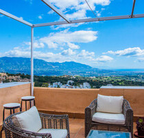 Penthouse mit Meerblick Raum Marbella zu verkaufen. - La Mairena-El Vicario-Ojen