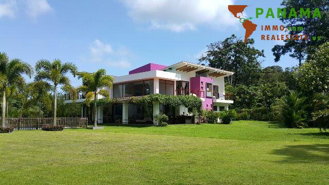 PANAMA: Traumhafte Villa in Strandnähe und als Renditeobjekt erweiterbar - Big Creek